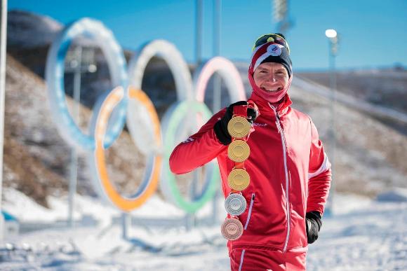 Александр Большунов выиграл любительскую гонку в Италии!